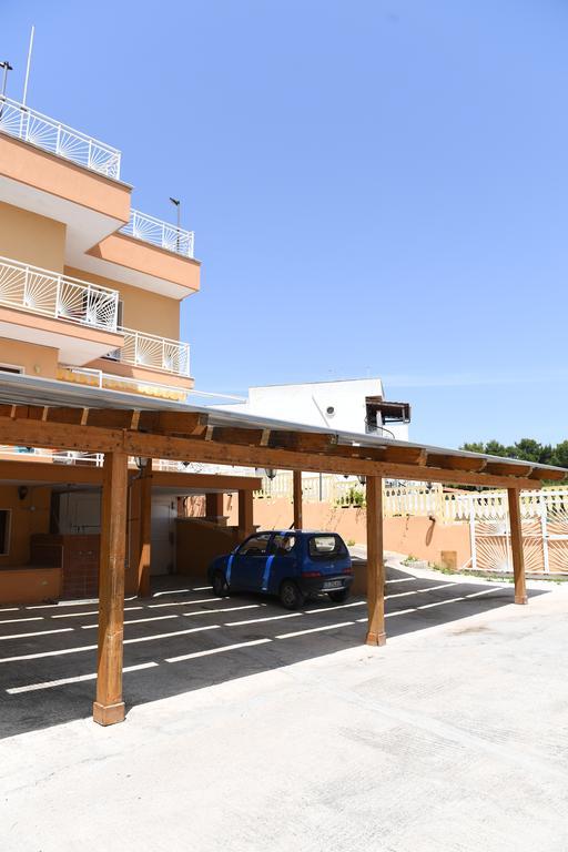 B&B Il Canto Del Mare Pulsano Exterior photo
