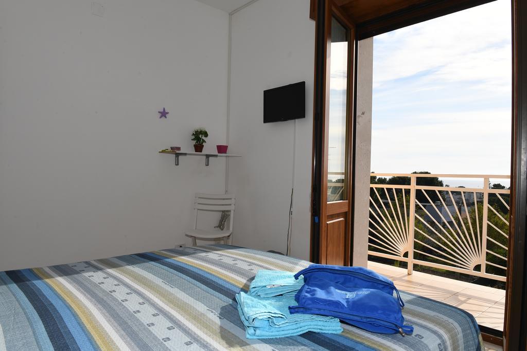 B&B Il Canto Del Mare Pulsano Exterior photo