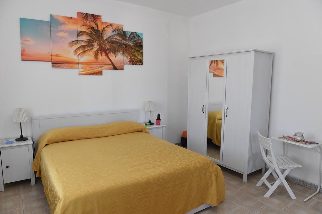 B&B Il Canto Del Mare Pulsano Exterior photo